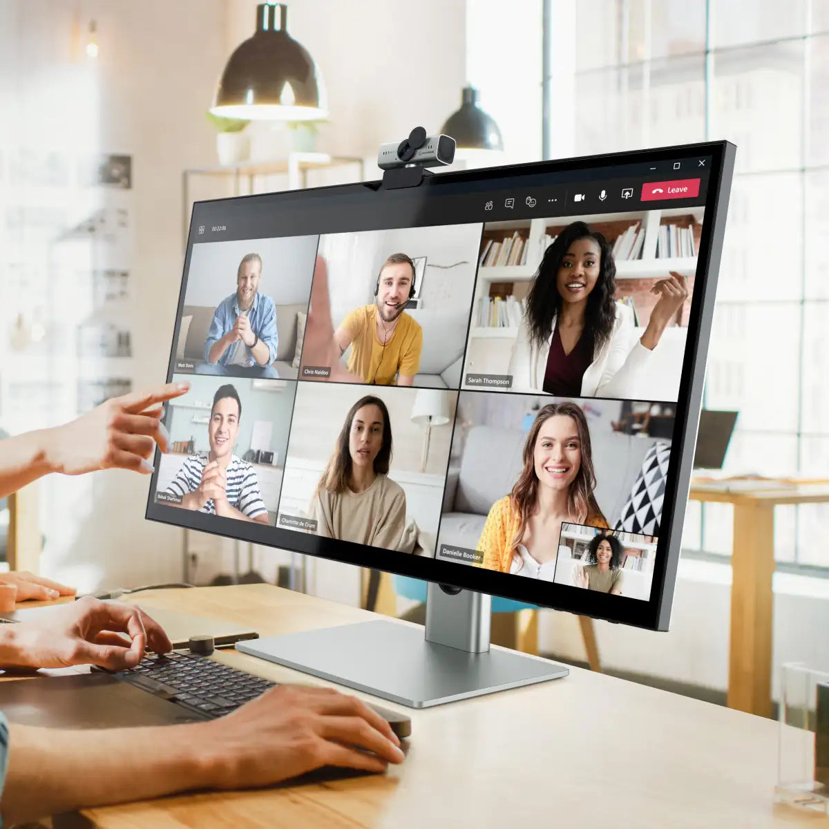clarity-27-uhd-4k-monitor-pack-of-2_9