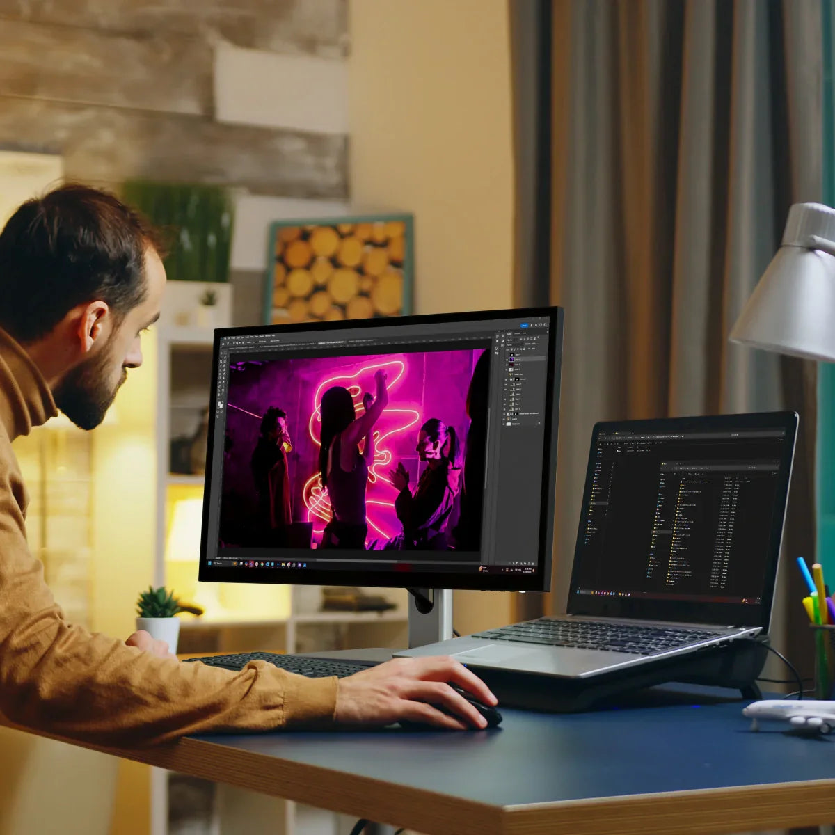 Clarity 5K Touch 27" UHD Monitor with USB-C Power Delivery and Touchscreen