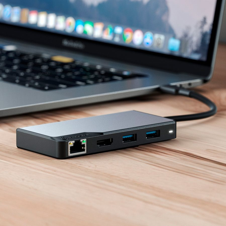 USB-C Fusion Alpha 5-in-1ハブ - スペースグレー